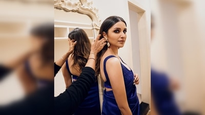 Parineeti Chopra wore this elegant contemporary saree by ace Indian designer Manish Malhotra to a meeting she attended in Odisha. (Instagram/@parineetichopra) Parineeti Chopra wore this elegant contemporary saree by ace Indian designer Manish Malhotra to a meeting she attended in Odisha. (Instagram/@parineetichopra)