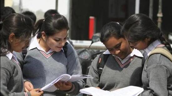 A total of 51,92,616 students were registered in the Uttar Pradesh Class 10, 12 board exams 2022. (Representative Image/HT File)