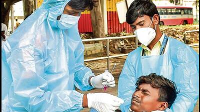 Covid-19 cases continued to spike in Karnataka as the state reported 623 new cases and one death on Sunday, taking the caseload to 3,960,831 and fatalities to 40,071 respectively, according to the daily bulletin of the state health department. (Agencies) Covid-19 cases continued to spike in Karnataka as the state reported 623 new cases and one death on Sunday, taking the caseload to 3,960,831 and fatalities to 40,071 respectively, according to the daily bulletin of the state health department. (Agencies)
