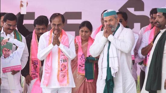 According to experts, KCR’s proposed BRS can be a consortium of various like-minded parties including TRS, organisations like Jan Suraj of Prashant Kishor and Bharatiya Kisan Union of Rakesh Tikait, and even individuals including retired bureaucrats. (HT Photo)