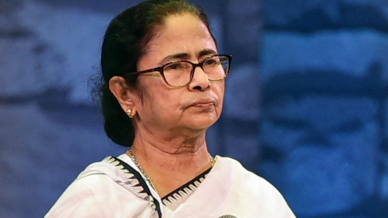 BJP trying to create armed cadre base through 'Agnipath' scheme, alleges Mamata | Latest News India - Hindustan Times