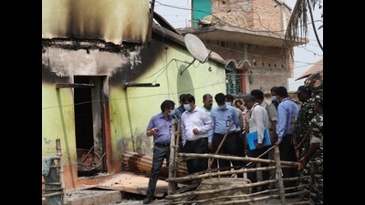 A team of CBI officers with CFSL experts visit the houses at Bogtui village, Rampurhat of Birbhum in West Bengal after the March 21 massacre (HT File Photo)