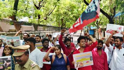 People protest against the ‘Agnipath’ recruitment scheme for the armed forces on Monday. (ANI Photo)