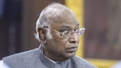 Mallikarjun Kharge, the leader of the Opposition in Rajya Sabha, tweeted on Agnipath scheme yet again, (File photo) (PTI) Mallikarjun Kharge, the leader of the Opposition in Rajya Sabha, tweeted on Agnipath scheme yet again, (File photo) (PTI)
