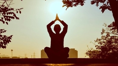 Practice Meditation: Constant distractions rob us of our mental energy. Meditation is hailed as instant energy booster, it can help soothe anxiety and stress, calm the mind, and give you a better insight into your thoughts and feelings. (Pexels) Practice Meditation: Constant distractions rob us of our mental energy. Meditation is hailed as instant energy booster, it can help soothe anxiety and stress, calm the mind, and give you a better insight into your thoughts and feelings. (Pexels)