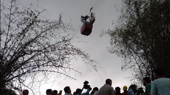 Timber Heights resort cable car:All the 11 tourists who were in the cable car stuck mid-air have been rescued, Solan SP Virender Sharma said (HT Photo/Sant Arora)