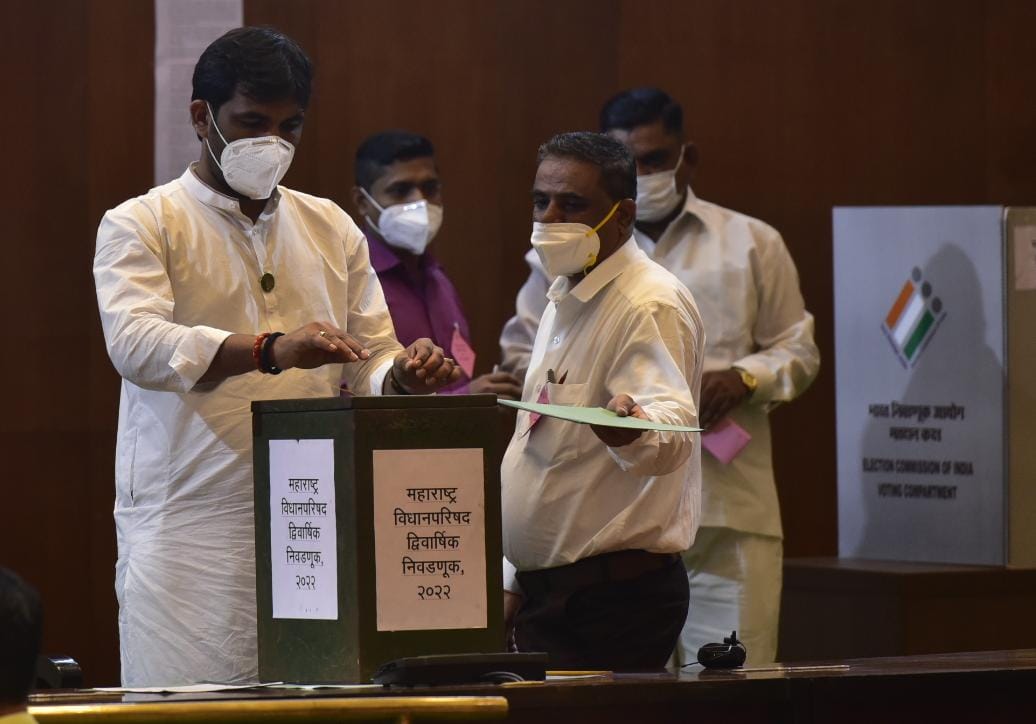 MLAs cast their votes for the Maharashtra Legislative Council Election at Vidhan Bhavan in Mumbai. (Anshuman Poyrekar / HT Photo) MLAs cast their votes for the Maharashtra Legislative Council Election at Vidhan Bhavan in Mumbai. (Anshuman Poyrekar / HT Photo)