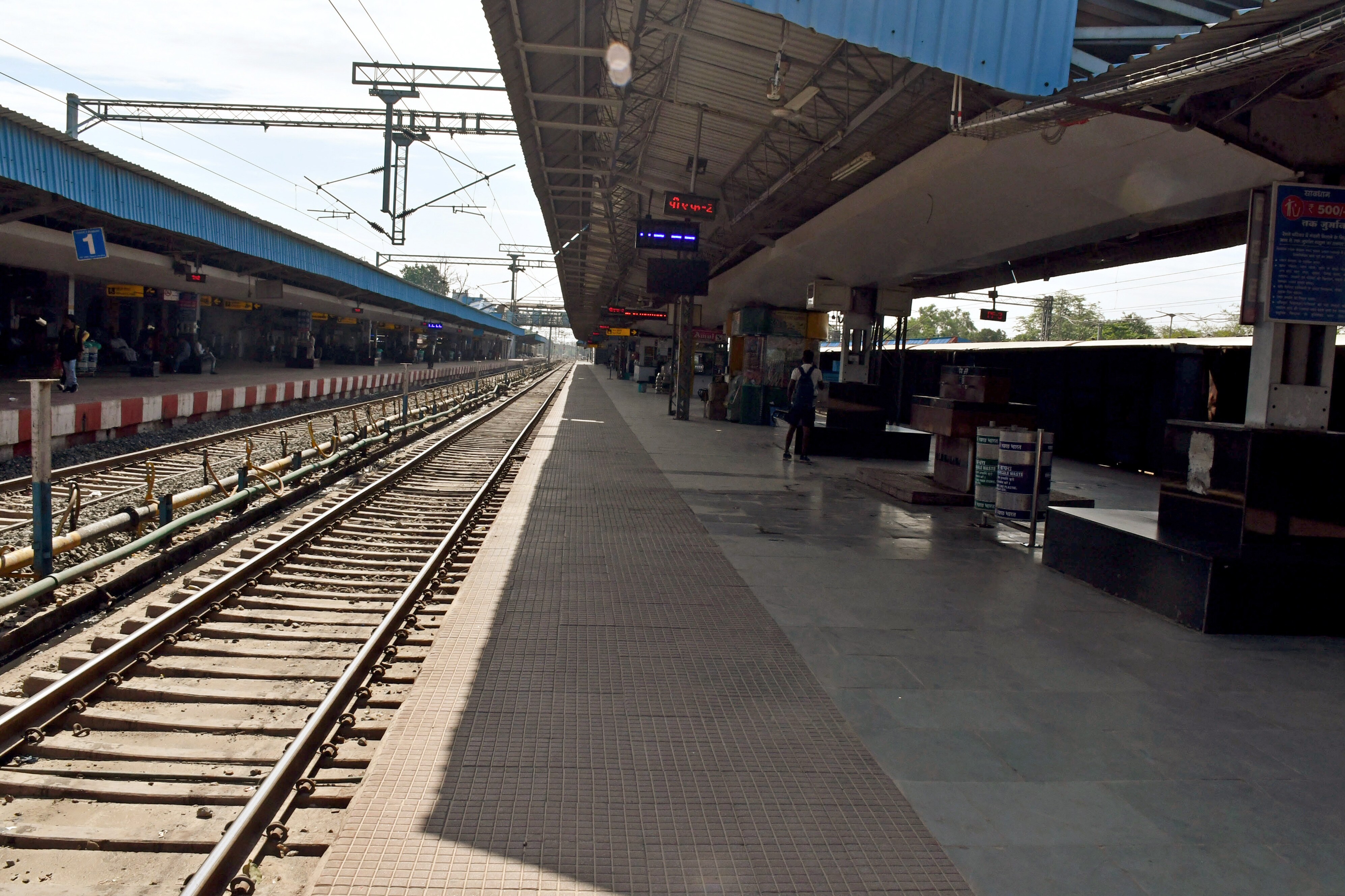 Ranchi Railway Station wears a deserted look in the wake of Bharat Bandh called to protest against the Agnipath recruitment scheme for the Armed Forces, in Ranchi on Monday, June 20, 2022. (ANI Photo) (Somnath Sen) Ranchi Railway Station wears a deserted look in the wake of Bharat Bandh called to protest against the Agnipath recruitment scheme for the Armed Forces, in Ranchi on Monday, June 20, 2022. (ANI Photo) (Somnath Sen)