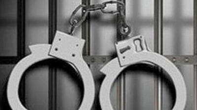 Five held with 3 country made pistols, ₹2 lakh cash in Tarn Taran Five held with 3 country made pistols, ₹2 lakh cash in Tarn Taran