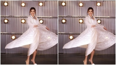Assisted by makeup artist Rajesh Patil, Sonali decked up in nude eyeshadow, black eyeliner, black kohl, mascara-laden eyelashes, drawn eyebrows, contoured cheeks and a shade of pastel pink lipstick. (Instagram/@iamsonalibendre)