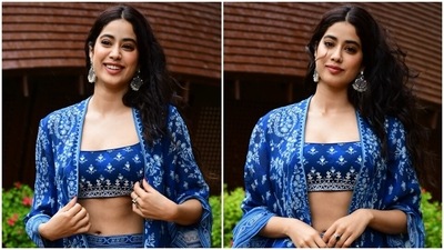 Janhvi Kapoor's beautiful printed sharara for promoting Good Luck Jerry is worth ₹35k (HT Photo/Varinder Chawla) Janhvi Kapoor's beautiful printed sharara for promoting Good Luck Jerry is worth ₹35k (HT Photo/Varinder Chawla)