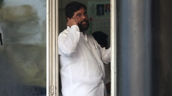 Eknath Shinde, along with 30 odd MLAs, leaves for Guwahati from Surat in the wee hours of Wednesday. (Kunal Patil/ Hindustan Times)(HT_PRINT)