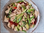 Recipe: Say ‘yes’ to muscle growth and bone health this Wednesday with stir fried chicken and cucumber (Simrun Chopra) Recipe: Say ‘yes’ to muscle growth and bone health this Wednesday with stir fried chicken and cucumber (Simrun Chopra)