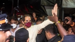 Maharashtra CM Uddhav Thackeray outside Matoshree, his personal residence in Bandra after leaving from Varsha, the chief minister's official residence, in Mumbai, India, on Wednesday, June 22, 2022. (Photo by Bhushan Koyande/HT Photo)