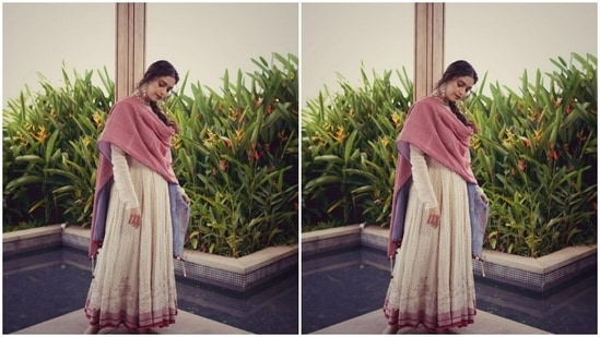 Keerthy played muse to fashion designer house Swatti Kapoor and picked the ensemble for the pictures.(Instagram/@keerthysureshofficial)
