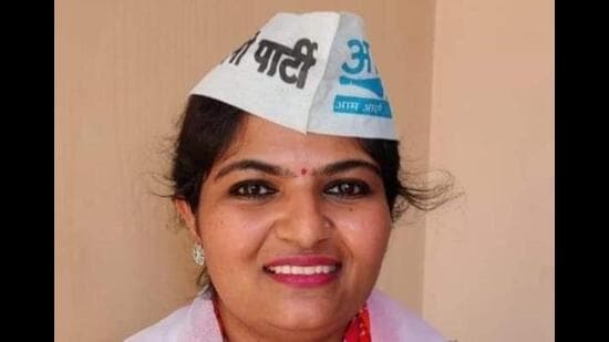 Nisha Kano Vangha, the AAP’s nominee, defeated Pooja Garg of the ruling BJP-JJP combine by a narrow margin of 101 votes for the president’s post in Ismailabad municipal committee of the Kurukshetra district. (Twitter)