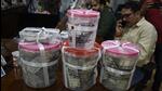Police recovered <span class='webrupee'>₹</span>75.50 lakh from the suspects involved in the cash van loot case. (Parveen Kumar/HT photo) Police recovered <span class='webrupee'>₹</span>75.50 lakh from the suspects involved in the cash van loot case. (Parveen Kumar/HT photo)