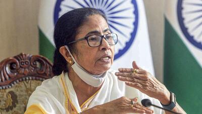 West Bengal chief minister came out in support of chief minister Uddhav Thackeray, accusing the BJP of engineering the political crisis in Maharashtra. (PTI) West Bengal chief minister came out in support of chief minister Uddhav Thackeray, accusing the BJP of engineering the political crisis in Maharashtra. (PTI)