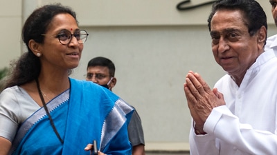 Congress senior leader and former chief minister of Madhya Pradesh Kamal Nath, sent as AICC observer in the state amid MVA coalition crisis seen with MP Supriya Sule and Sunil Chhatrapal Kedar outside Yashwantrao Chavan Centre after meeting party MLAs, in Mumbai, India, (Photo by Satish Bate/ Hindustan Times) (Satish Bate/HT PHOTO)