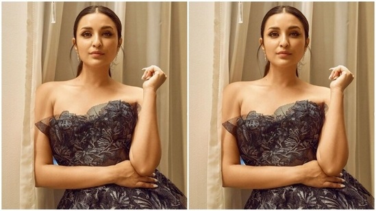 Assisted by makeup artist Maniasha, Parineeti decked up in nude eyeshadow, black winged eyeliner, mascara-laden eyelashes, drawn eyebrows, contoured cheeks and a shade of nude lipstick.(Instagram/@parineetichopra)