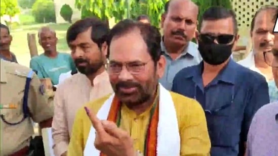 Polling began on Thursday morning in Uttar Pradesh’s Azamgarh and Rampur, the Lok Sabha seats considered as the bastions of the Opposition Samajwadi Party in the state. (Union Minister Mukhtar Abbas Naqvi cast his vote for Ramgarh Lok Sabha by-poll - ANI)
