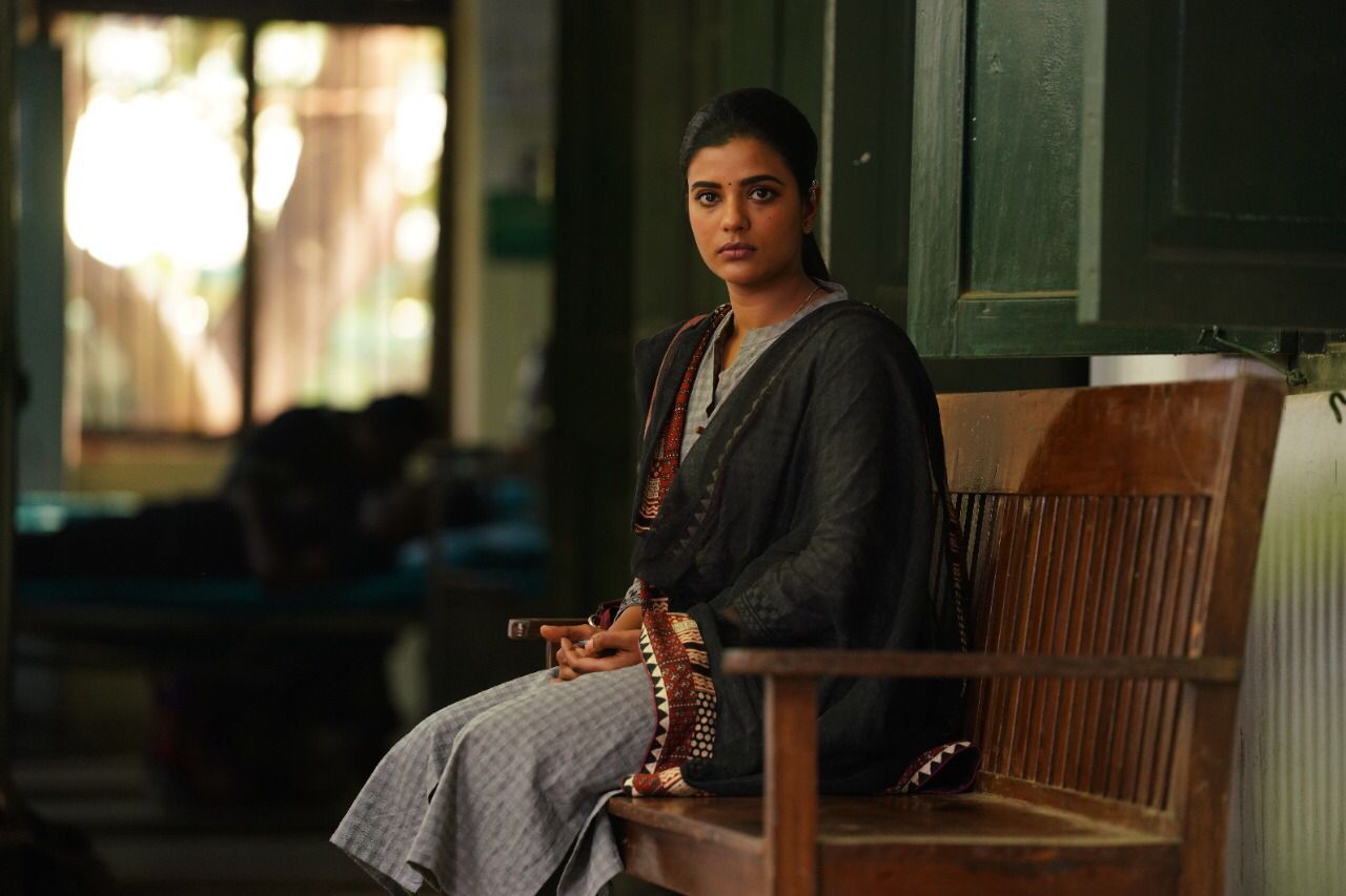 Aishwarya Rajesh plays Nandini, a woman looking for her missing sister in Suzhal: The Vortex.