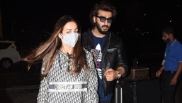 Malaika Arora and Arjun Kapoor jet off for a holiday in trendy airport outfits, we adore