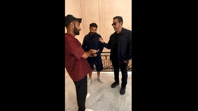 The image, taken from the Instagram video, shows David Blaine performing a magic trick in front front of Anand Ahuja's brother Amit Ahuja. (Instagram/@anandahuja)