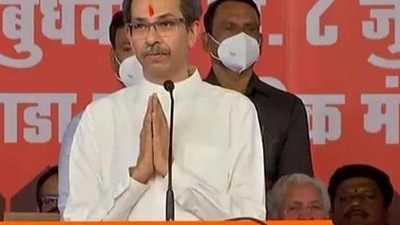 Maharashtra CM Uddhav Thackeray addressing a gathering in this file image. (HT file picture) (HT_PRINT)