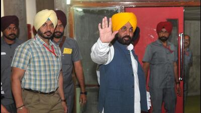 The Punjab CM made the remark during the question hour on the opening day of the state assembly. (Ravi Kumar/HT) The Punjab CM made the remark during the question hour on the opening day of the state assembly. (Ravi Kumar/HT)