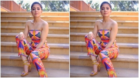 Shweta played muse to fashion designer houses The Loom Art and Advait and picked a co-ord set from the shelves of the designer houses.(Instagram/@battatawada)