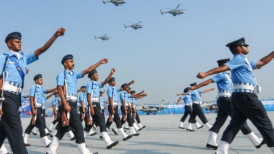 Sobald sie bei der IAF eingeschrieben sind, werden Agniveers vier Jahre lang dem Air Force Act von 1950 unterliegen. (PTI-Aktenfoto. Repräsentatives Bild)