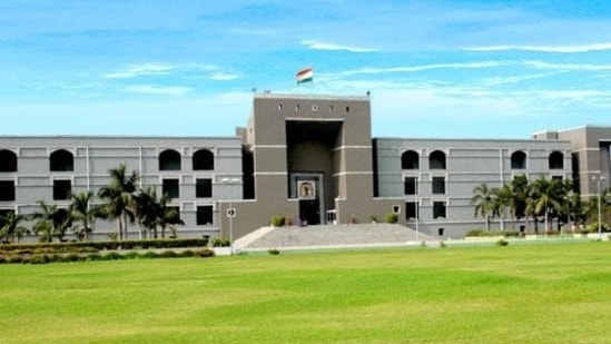 The Gujarat high court issued notice to the police authority directing them to remain present with the corpus (newborn child) during the next hearing on Friday. (Archive)