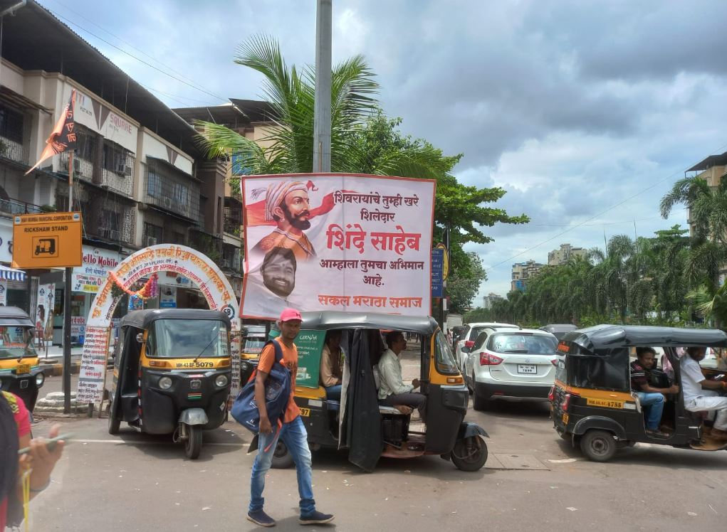 Hoadings supporting rebel Shiv Sena leader and Maharashtra minister Eknath Shinde in Navi Mumbai. (Photos Bachchan Kumar/HT)