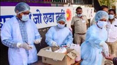 On June 4, total testing in Pune district was 1,750 whereas the testing was increased to 3,960 on June 23. (REPRESENTATIVE PHOTO) On June 4, total testing in Pune district was 1,750 whereas the testing was increased to 3,960 on June 23. (REPRESENTATIVE PHOTO)
