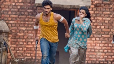 Arjun Kapoor and Parineeti Chopra in a still from Ishaqzaade. Arjun Kapoor and Parineeti Chopra in a still from Ishaqzaade. 