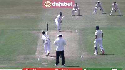 Ravindra Jadeja was dismissed for a duck by Navdeep Saini