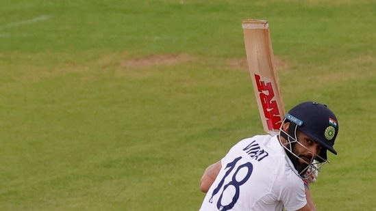 Virat Kohli in action vs Leicestershire.