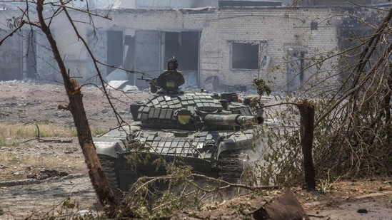 A Ukrainian tank is in position during heavy fighting on the front line in Severodonetsk, the Luhansk region, Ukraine. (File photo)(AP) A Ukrainian tank is in position during heavy fighting on the front line in Severodonetsk, the Luhansk region, Ukraine. (File photo)(AP)