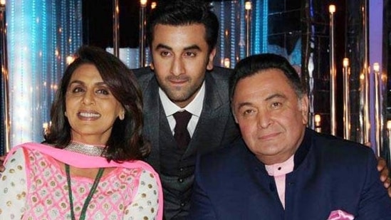 Late actor Rishi Kapoor, with his wife Neetu Kapoor and son Ranbir Kapoor.