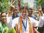 Tripura CM Manik Saha flashes a victory sign after his lead during the counting of votes of the Tripura Assembly by-elections outside a counting centre in Agartala.(PTI) Tripura CM Manik Saha flashes a victory sign after his lead during the counting of votes of the Tripura Assembly by-elections outside a counting centre in Agartala.(PTI)