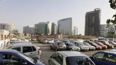 BEST will also offer valet parking assistants who will park the vehicles inside the depots, and also bring them back. (Hindustan Times) BEST will also offer valet parking assistants who will park the vehicles inside the depots, and also bring them back. (Hindustan Times)