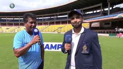 MP head coach Chandrakant Pandit and captain Aditya Shrivastava