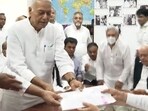 Rahul Gandhi and several other opposition leaders were present as Yashwant Sinha filed his nomination. 