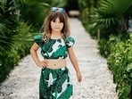 Crop tops on girls look cute and fashionable.
