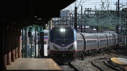 Several cars of a long-distance train derailed on the afternoon of June 27, 2022, in the US state of Missouri, with early reports of injuries among the nearly 250 passengers, the rail company said.