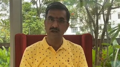 Shambhuraj Desai in a video uploaded by Eknath Shinde (twitter.com/mieknathshinde)