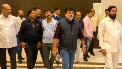 Guwahati: Uday Samant with rebel Shiv Sena leader Eknath Shinde and other supporting MLAs at Radisson Blu Hotel in Guwahati, (PTI Photo)&nbsp; (PTI)