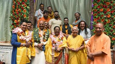 President Ram Nath Kovind and First Lady Savita Kovind with chief minister Yogi Adityanath, governor Anandiben Patel and others during their visit to Vrindavan. (PTI PHOTO) President Ram Nath Kovind and First Lady Savita Kovind with chief minister Yogi Adityanath, governor Anandiben Patel and others during their visit to Vrindavan. (PTI PHOTO)
