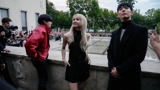 BTS V, BLACKPINK Lisa, & Park Bo Gum Make Jaws Drop at Celine's Paris  Fashion Week Show